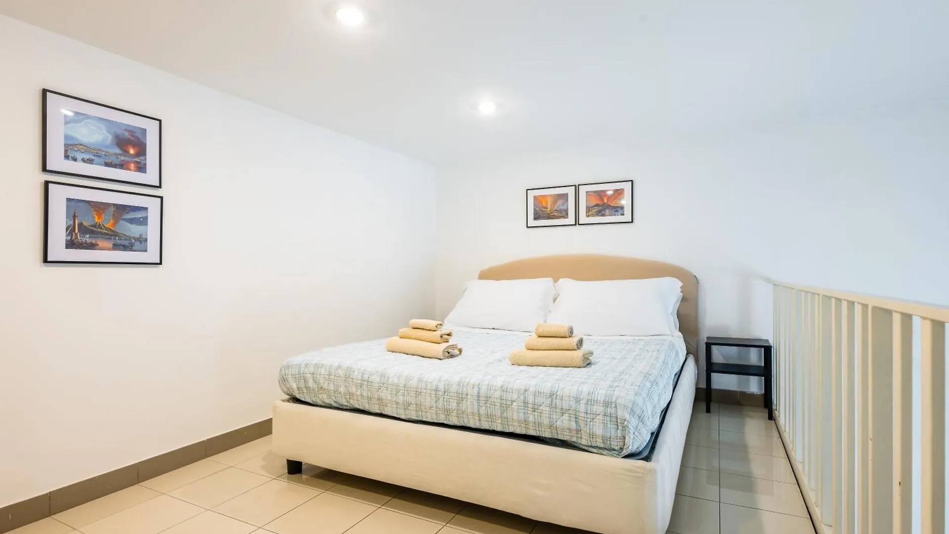 Apartment Centrally Located By The Sea Prestigious Naples